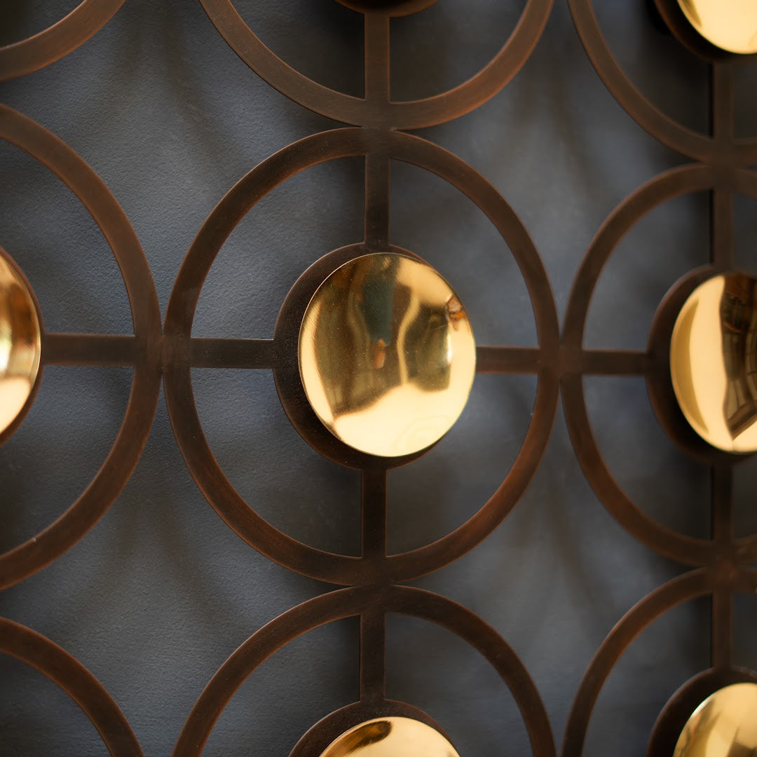 WALL DECOR
