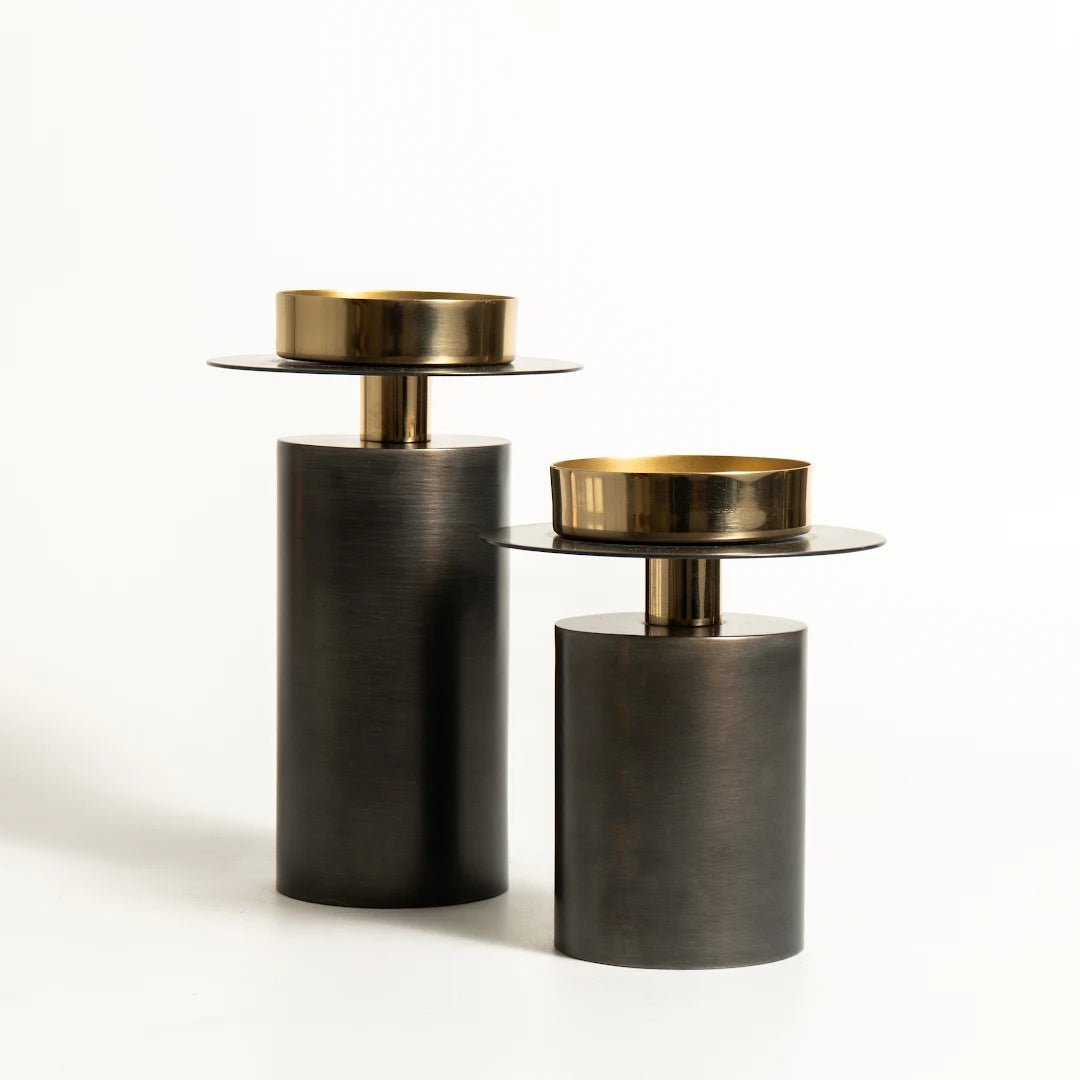 SET OF 2 PILLAR CANDLE HOLDER