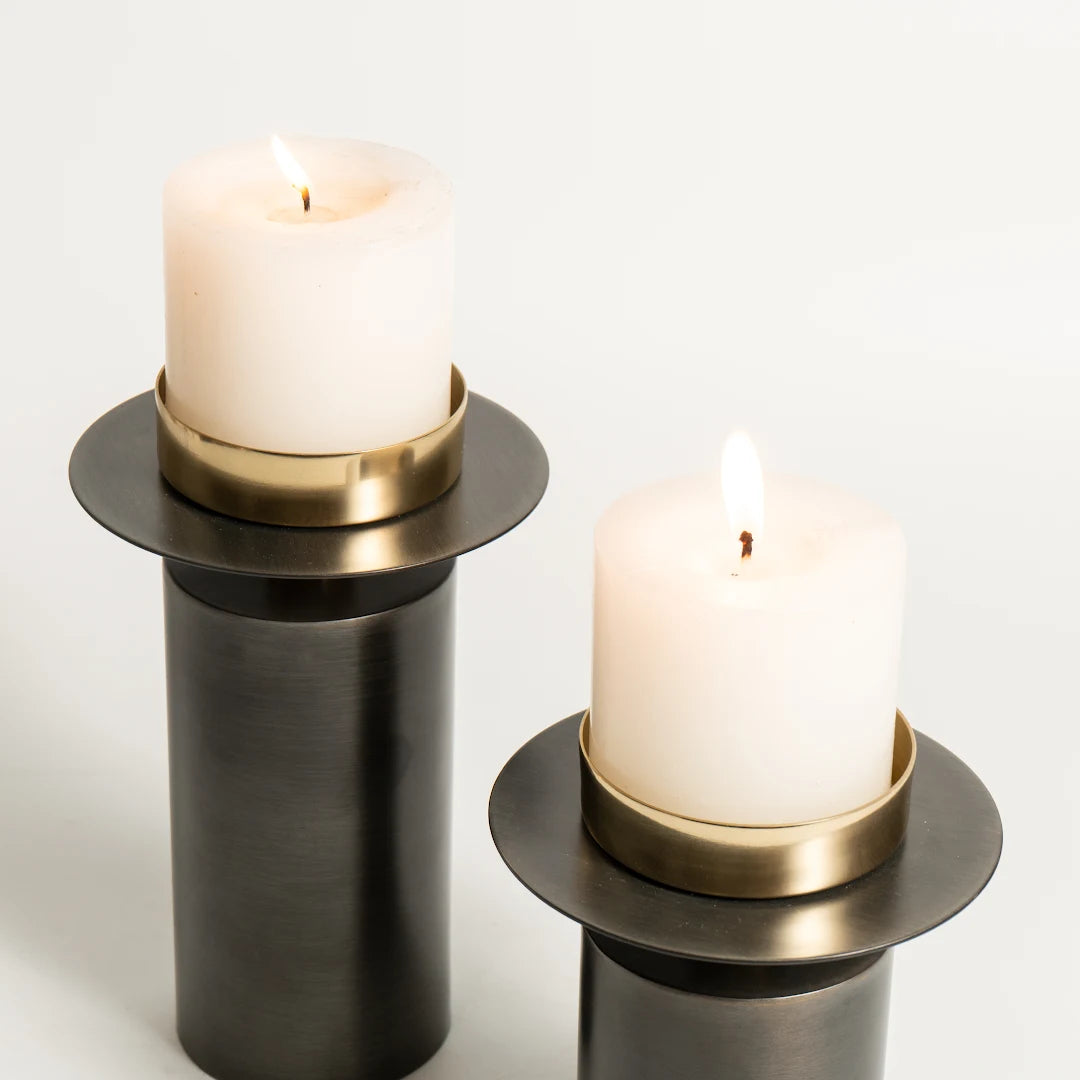 SET OF 2 PILLAR CANDLE HOLDER