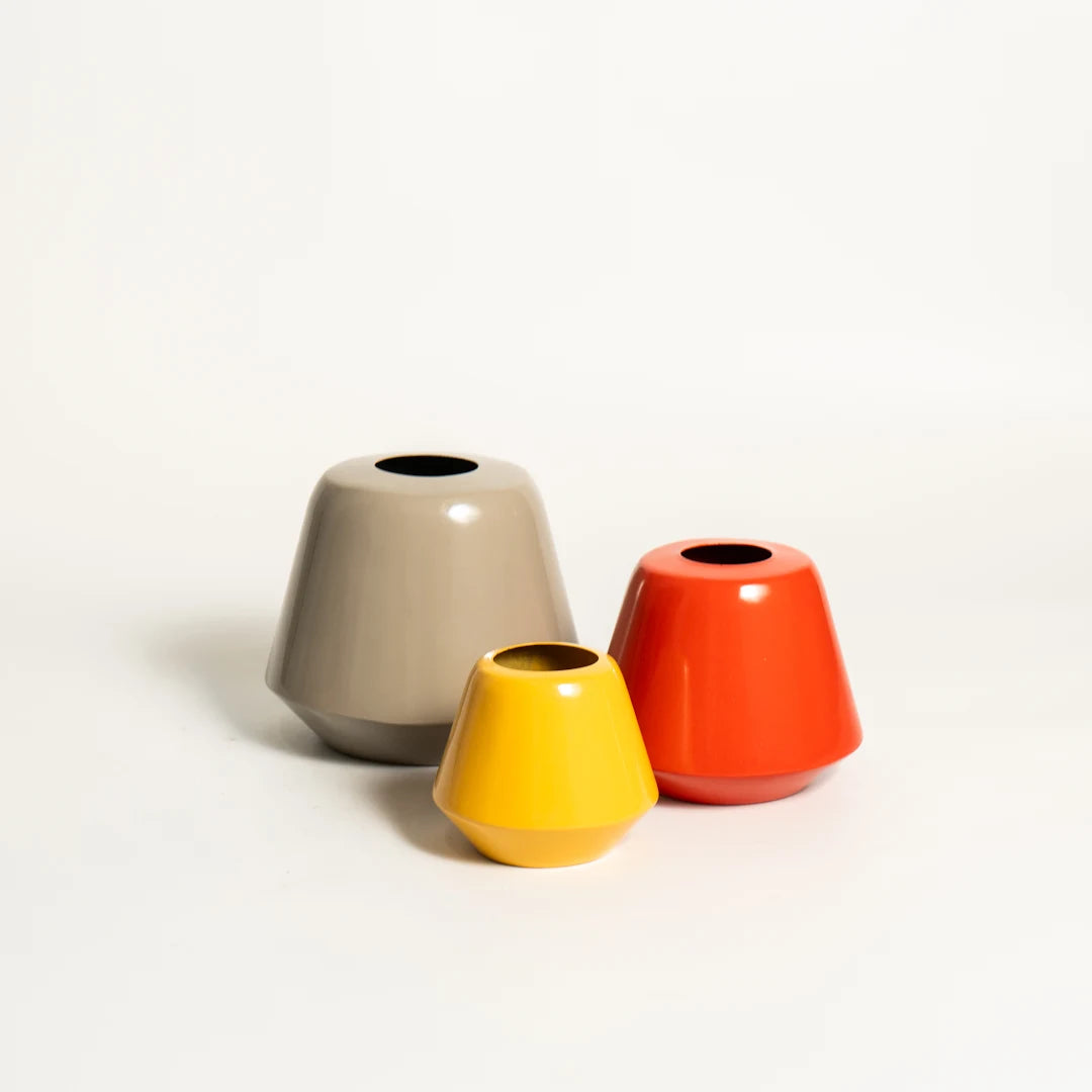 SET OF 3 VASES