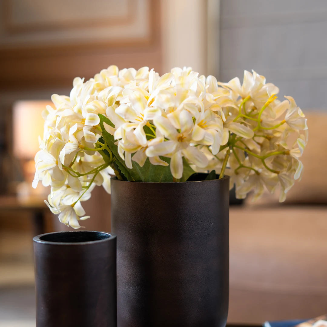 SET OF 2 VASES