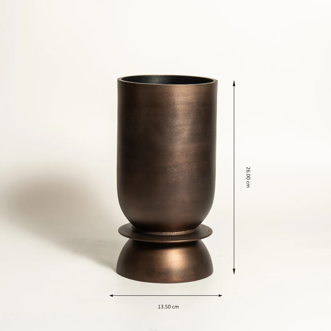 SET OF 2 VASES