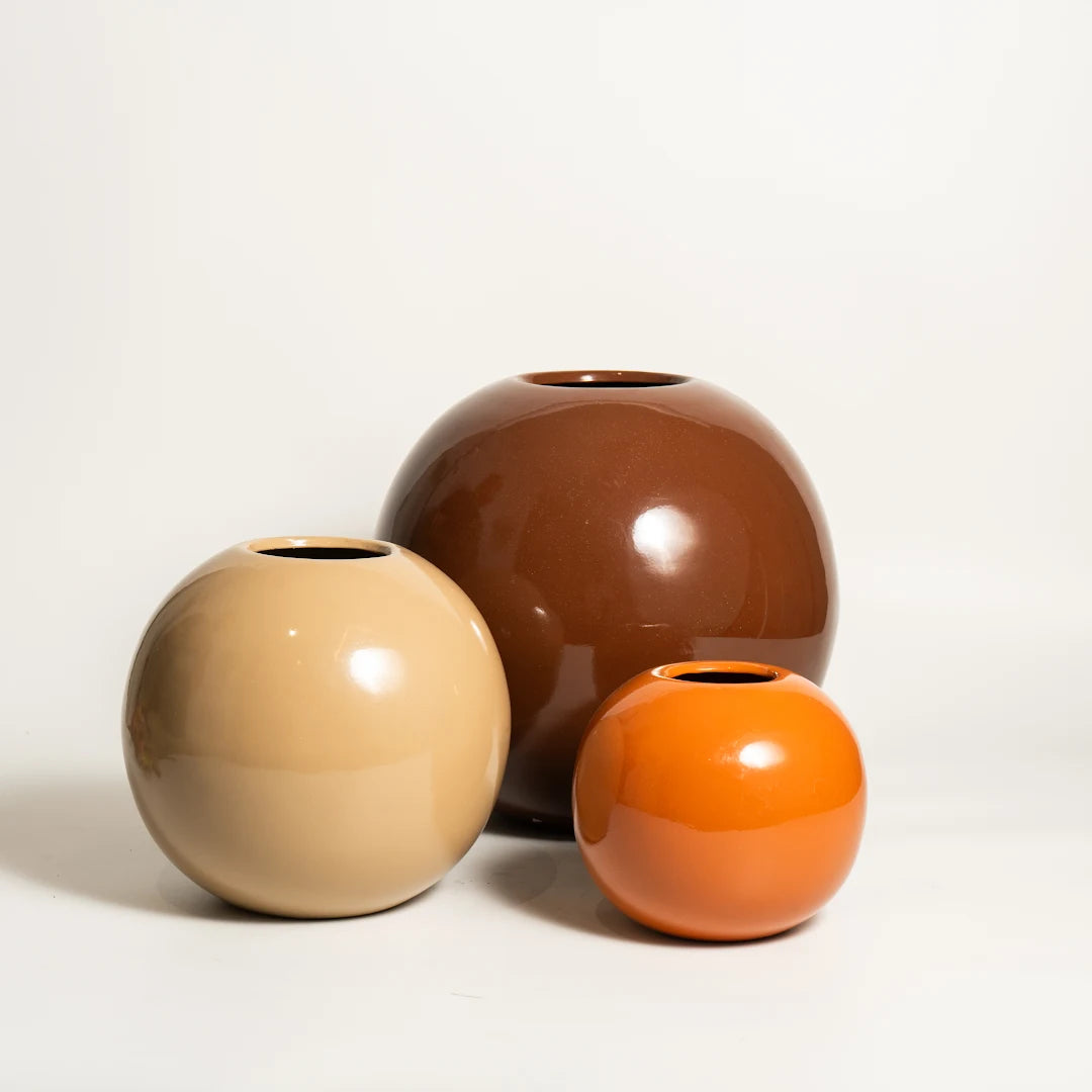 SET OF 3 VASES