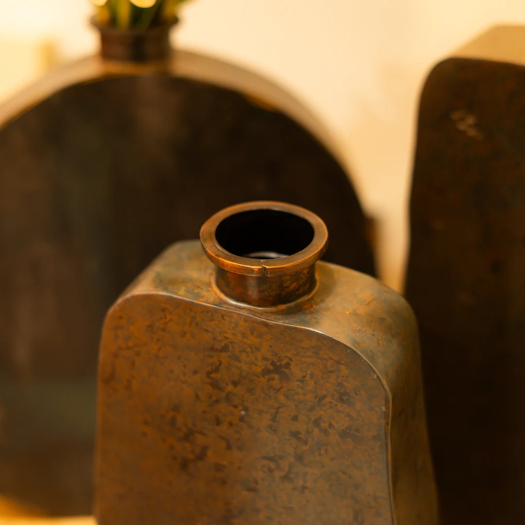 SET OF 3 VASES