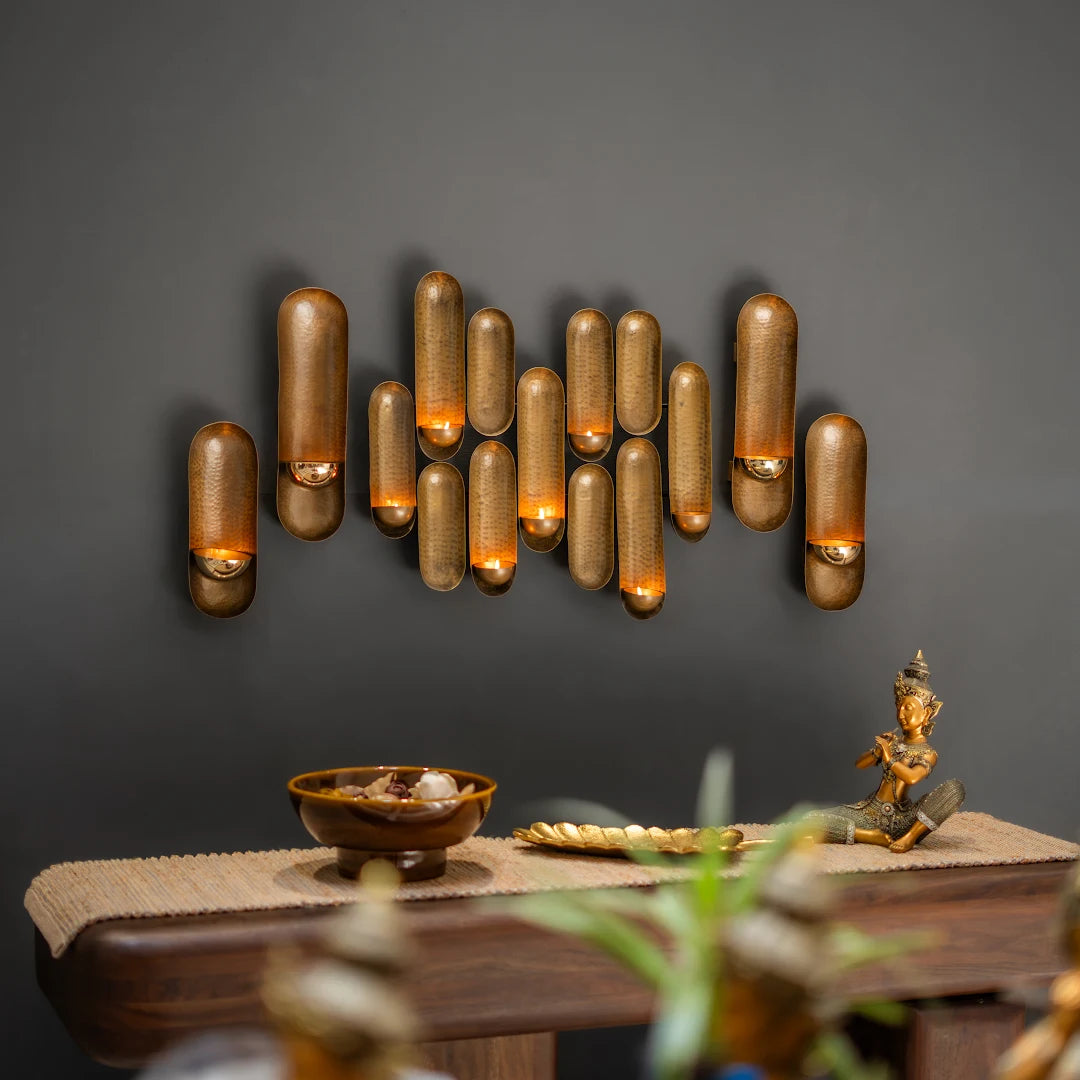 SET OF 4 WALL T-LIGHT HOLDER