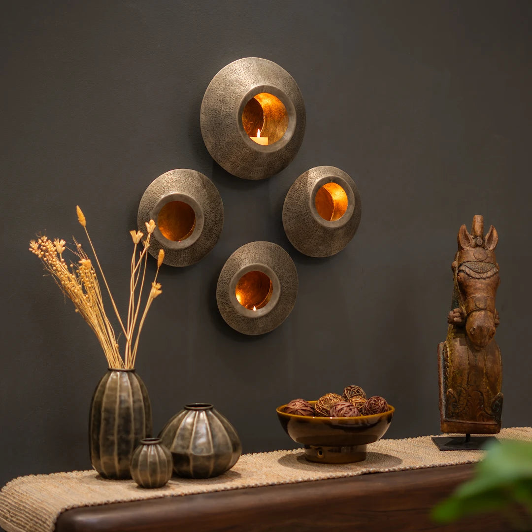 SET OF 4 WALL T-LIGHT HOLDER