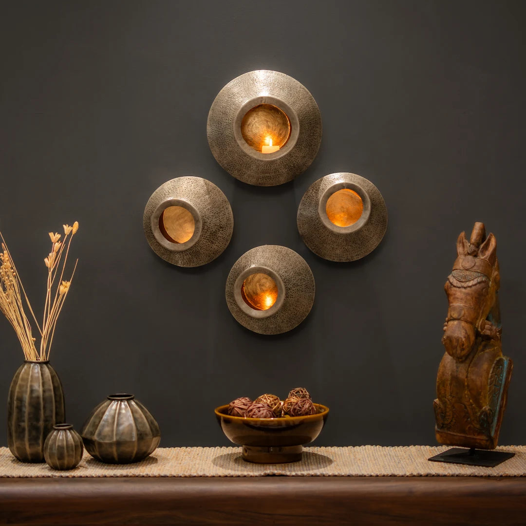 SET OF 4 WALL T-LIGHT HOLDER