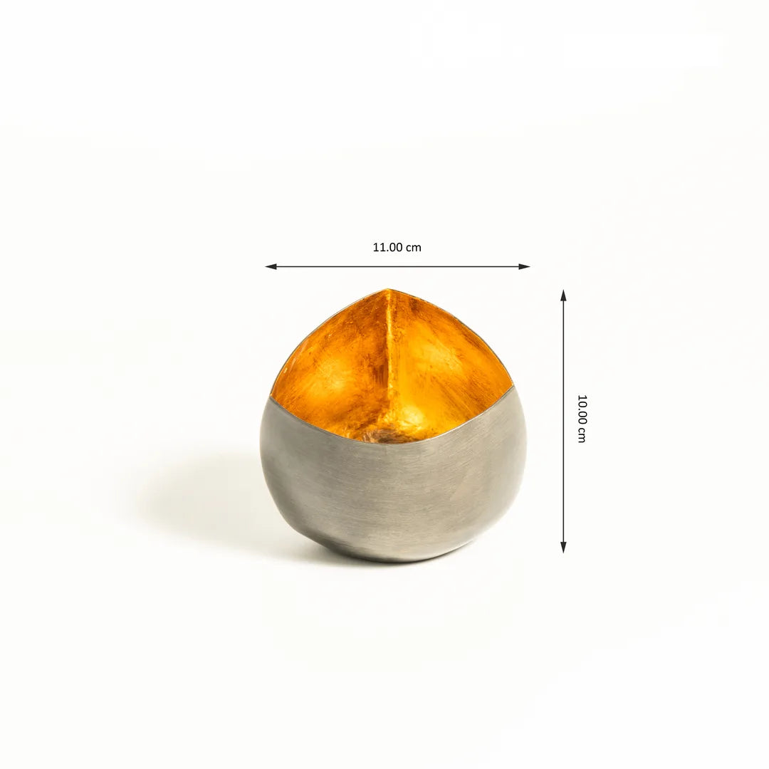 PLATTER WITH SET OF 3 T-LIGHT HOLDER