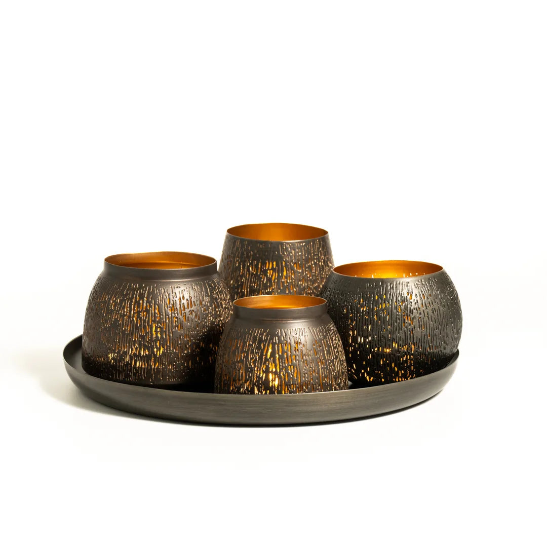 PLATTER WITH SET OF 4 T-LIGHT HOLDER
