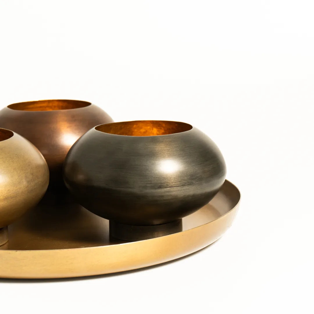 PLATTER WITH SET OF 3 T-LIGHT HOLDER